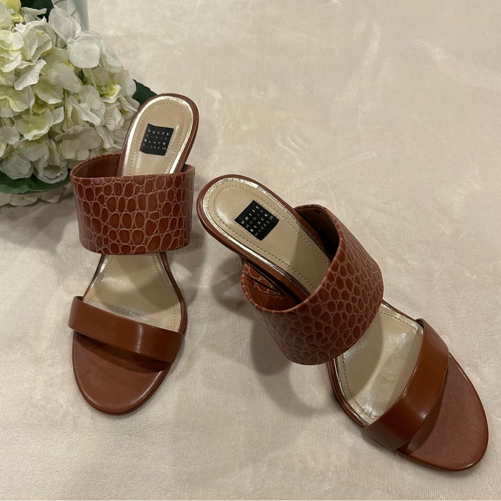 White House Black Market Brown Croc Heeled Sandle, Size 9.5M